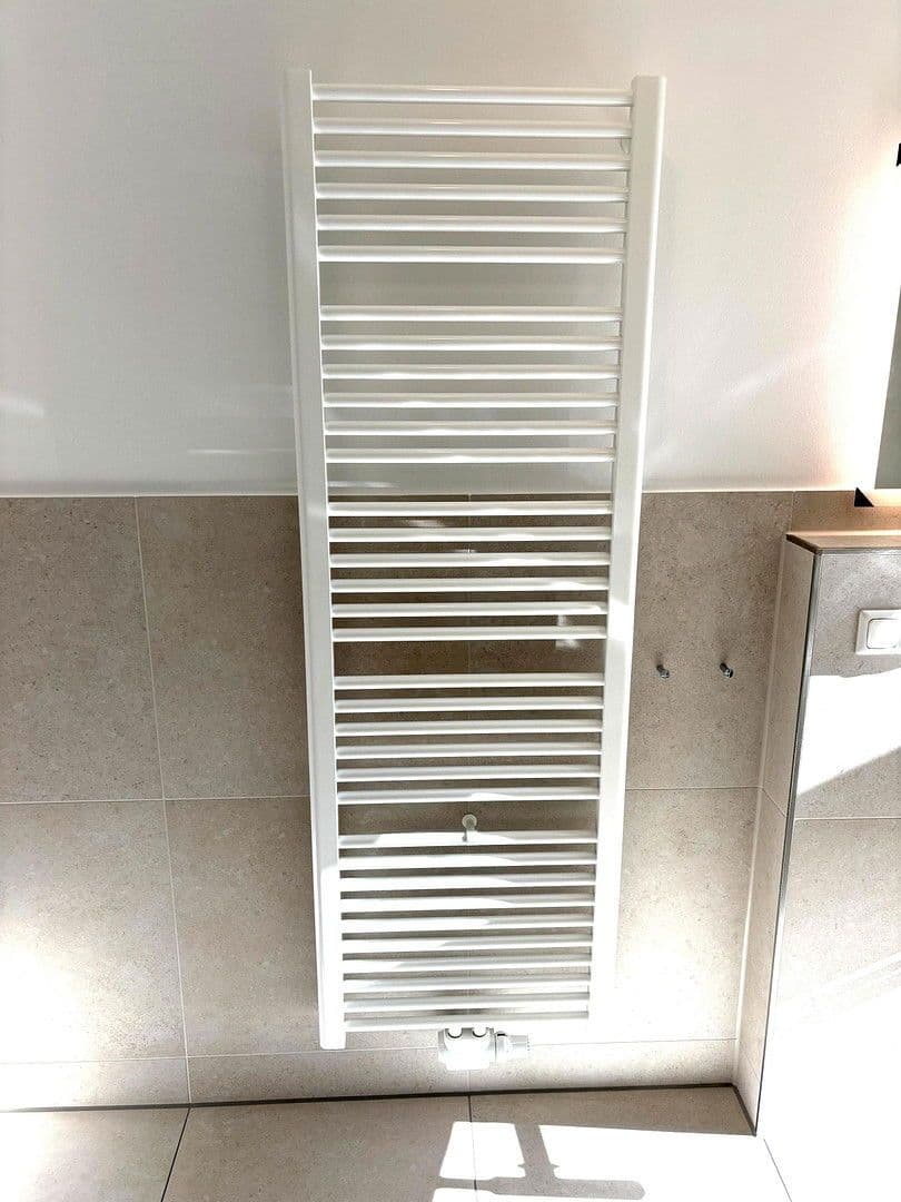 Pronájem bytu 2+1 61 m², Albertstraße 34, Markranstädt, Sasko Pronájem bytu 2+1 61 m², Albertstraße 34, Markranstädt, Sasko