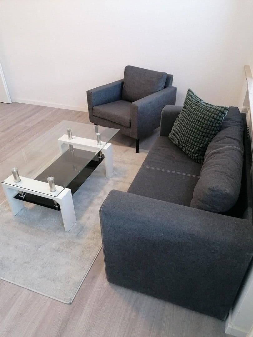 Pronájem bytu 149 m², Schöffenweg 8, Leverkusen, Severní Porýní-Vestfálsko Pronájem bytu 149 m², Schöffenweg 8, Leverkusen, Severní Porýní-Vestfálsko