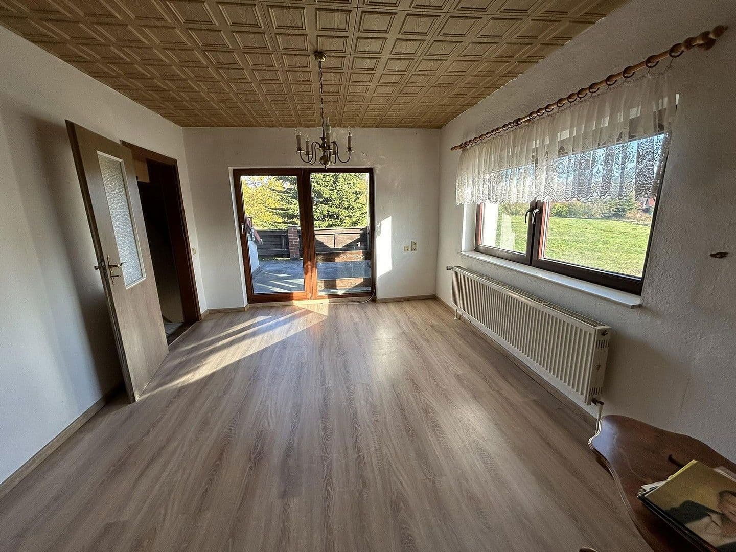 Prodej domu 156 m², pozemek 896 m², Molkerie Barg 4, Lohmen, Mecklenburg-Vorpommern Prodej domu 156 m², pozemek 896 m², Molkerie Barg 4, Lohmen, Mecklenburg-Vorpommern