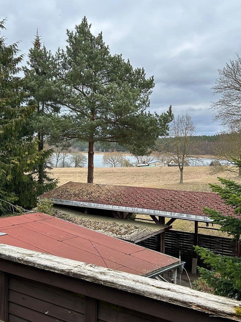 Prodej domu 156 m², pozemek 896 m², Molkerie Barg 4, Lohmen, Mecklenburg-Vorpommern Prodej domu 156 m², pozemek 896 m², Molkerie Barg 4, Lohmen, Mecklenburg-Vorpommern