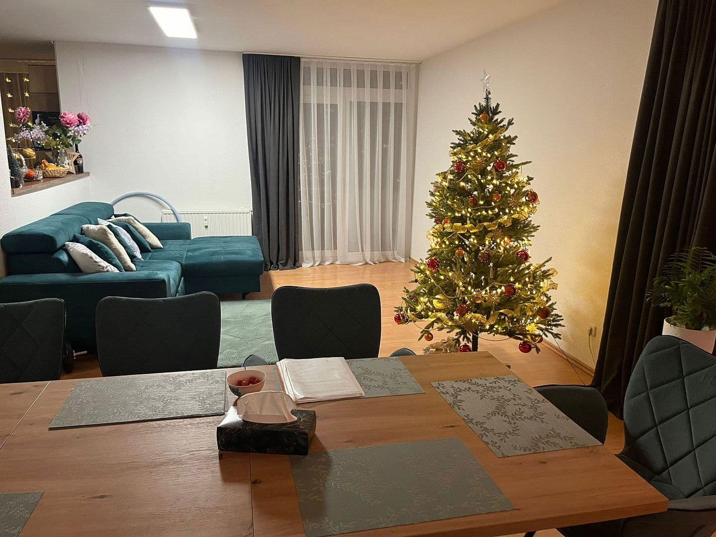 Pronájem bytu 3+1 90 m², Darmstadt, Hessen Pronájem bytu 3+1 90 m², Darmstadt, Hessen