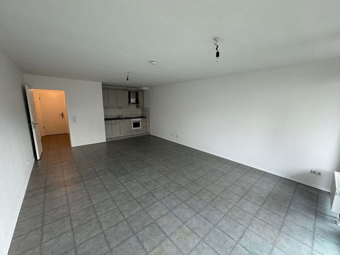 Pronájem bytu 1+1 47 m², Köln, Severní Porýní-Vestfálsko Pronájem bytu 1+1 47 m², Köln, Severní Porýní-Vestfálsko