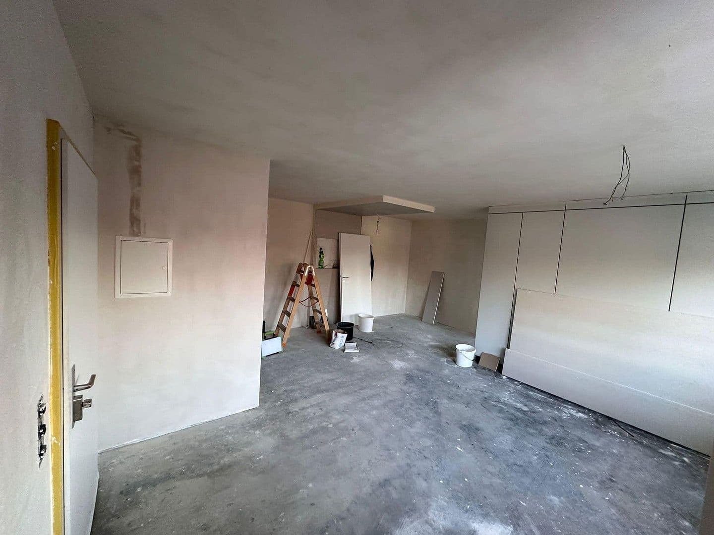 Pronájem kanceláře 80 m², Schwetzingen, Bádensko-Württembersko Pronájem kanceláře 80 m², Schwetzingen, Bádensko-Württembersko