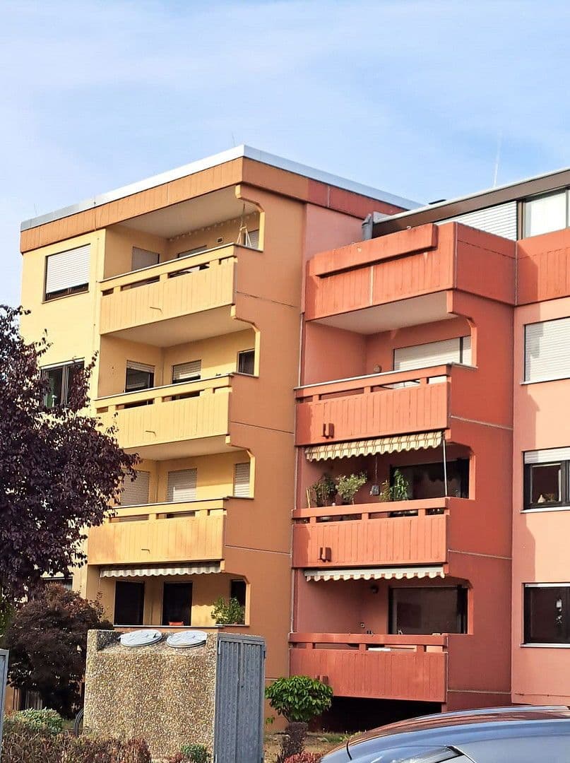 Pronájem bytu 3+1 99 m², Schwetzinger Str. 90B, Hockenheim, Bádensko-Württembersko Pronájem bytu 3+1 99 m², Schwetzinger Str. 90B, Hockenheim, Bádensko-Württembersko