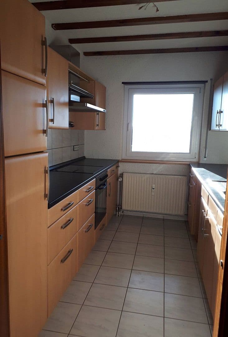 Pronájem bytu 3+1 99 m², Schwetzinger Str. 90B, Hockenheim, Bádensko-Württembersko Pronájem bytu 3+1 99 m², Schwetzinger Str. 90B, Hockenheim, Bádensko-Württembersko