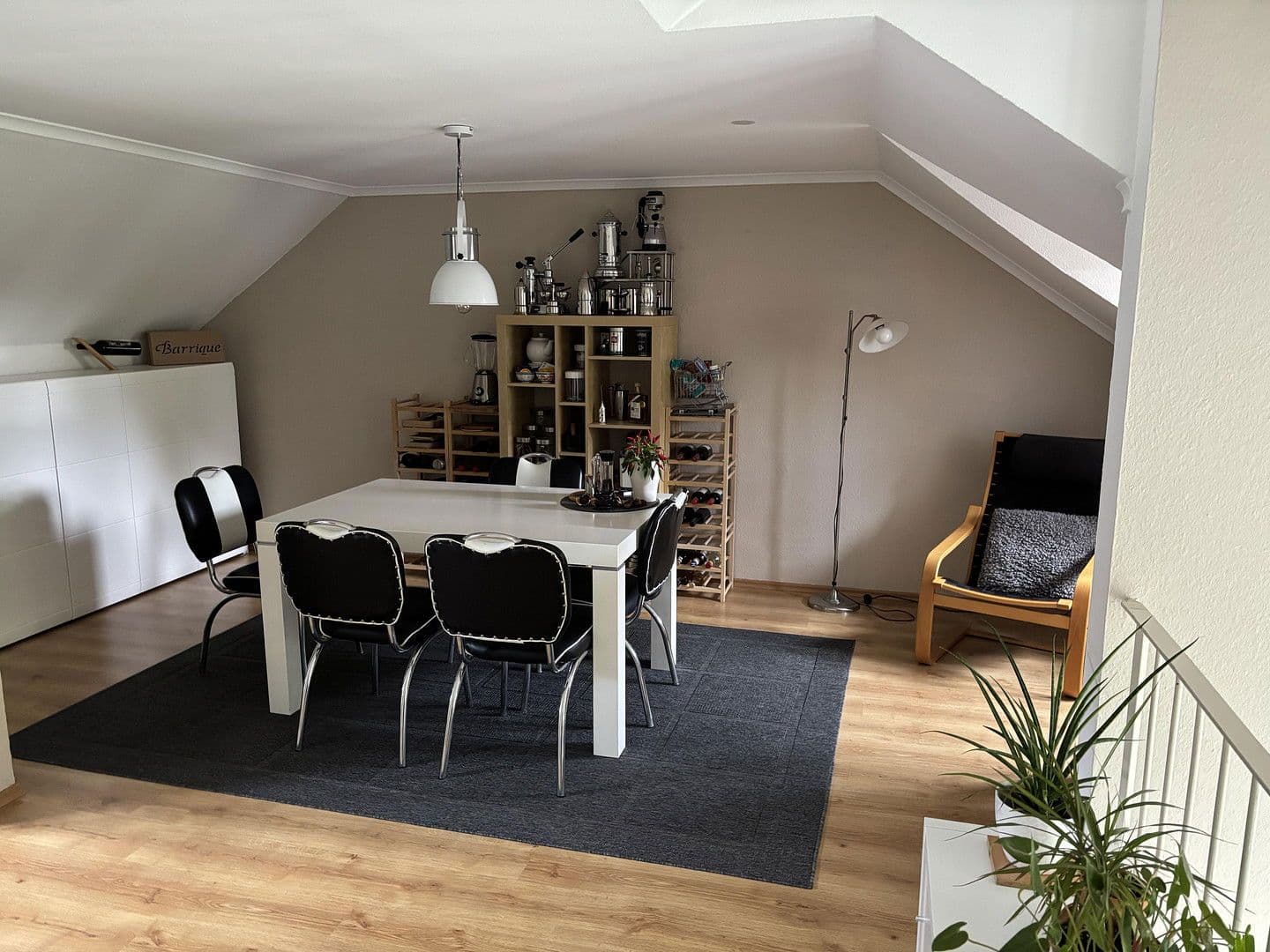 Prodej bytu 2+kk 87 m², Ernst-Moritz-Arndt-Straße, Kronberg im Taunus, Hessen Prodej bytu 2+kk 87 m², Ernst-Moritz-Arndt-Straße, Kronberg im Taunus, Hessen