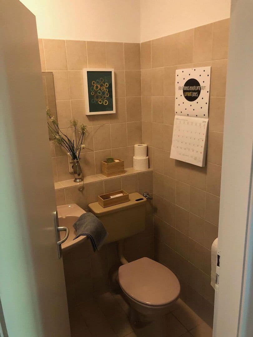 Prodej domu 144 m², pozemek 259 m², Wiesbaden, Hessen Prodej domu 144 m², pozemek 259 m², Wiesbaden, Hessen