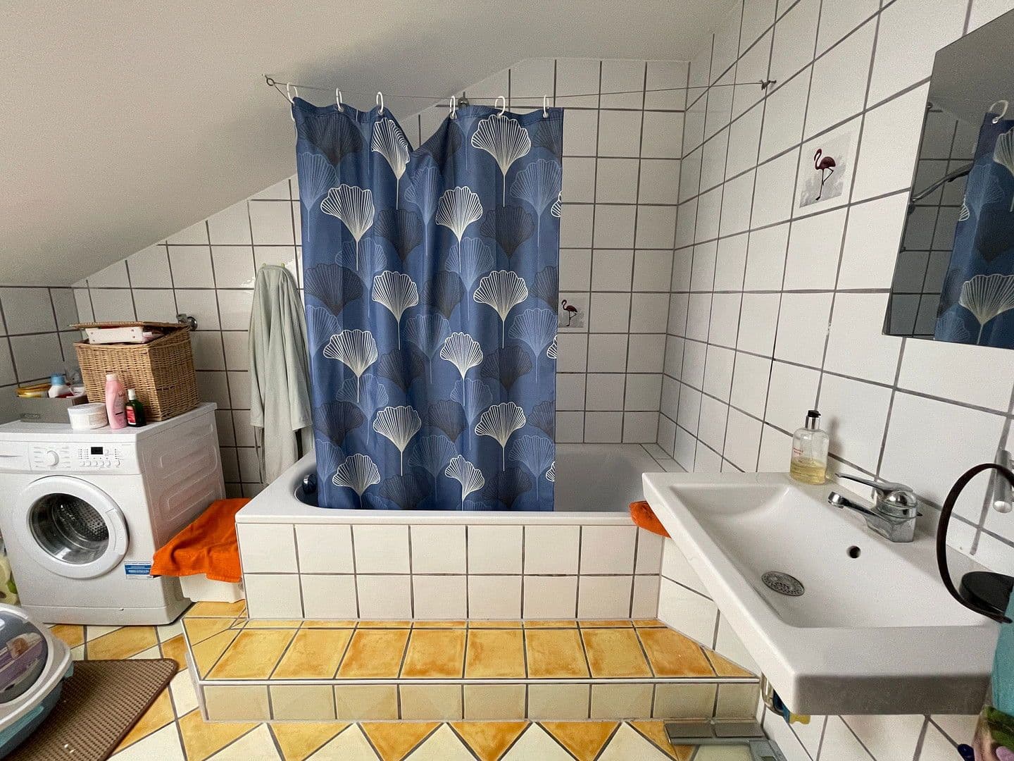 Pronájem bytu 2+1 53 m², Lindenspürstr. 44, Stuttgart, Bádensko-Württembersko Pronájem bytu 2+1 53 m², Lindenspürstr. 44, Stuttgart, Bádensko-Württembersko