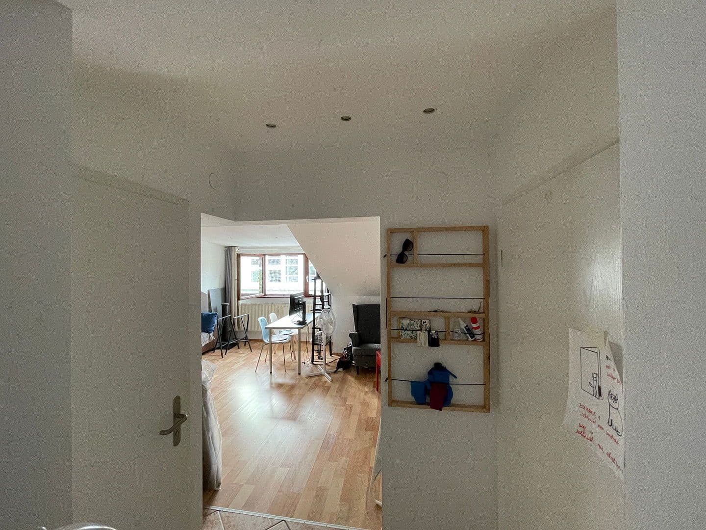 Pronájem bytu 2+1 53 m², Lindenspürstr. 44, Stuttgart, Bádensko-Württembersko Pronájem bytu 2+1 53 m², Lindenspürstr. 44, Stuttgart, Bádensko-Württembersko