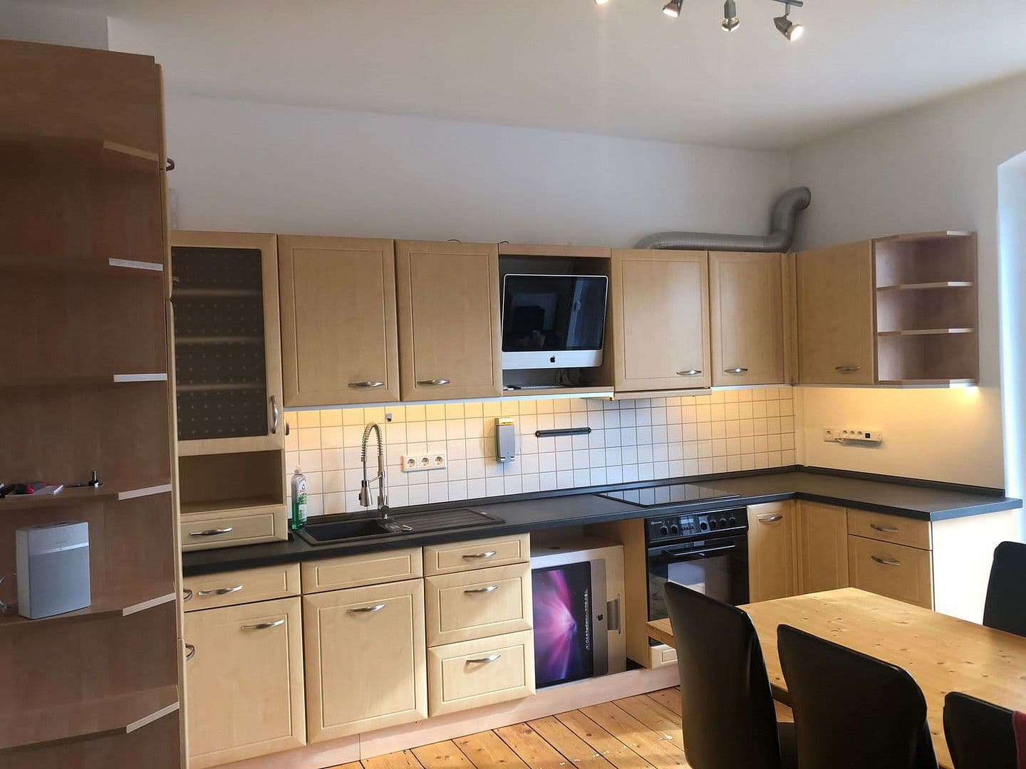 Pronájem bytu 3+1 85 m², Fördergersdorfer Str. 12 - Zufahrt Bergstraße 21, Tharandt, Sasko Pronájem bytu 3+1 85 m², Fördergersdorfer Str. 12 - Zufahrt Bergstraße 21, Tharandt, Sasko