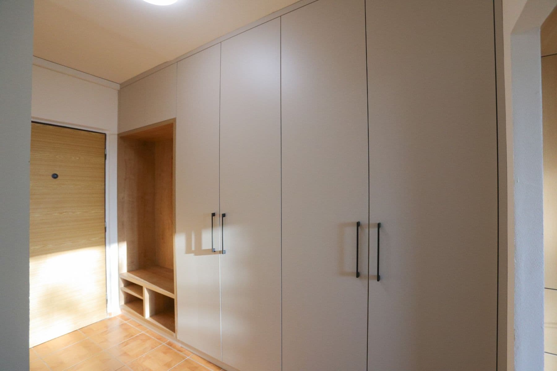 Pronájem bytu 2+kk 42 m², Zárybská, Praha, Praha Pronájem bytu 2+kk 42 m², Zárybská, Praha, Praha