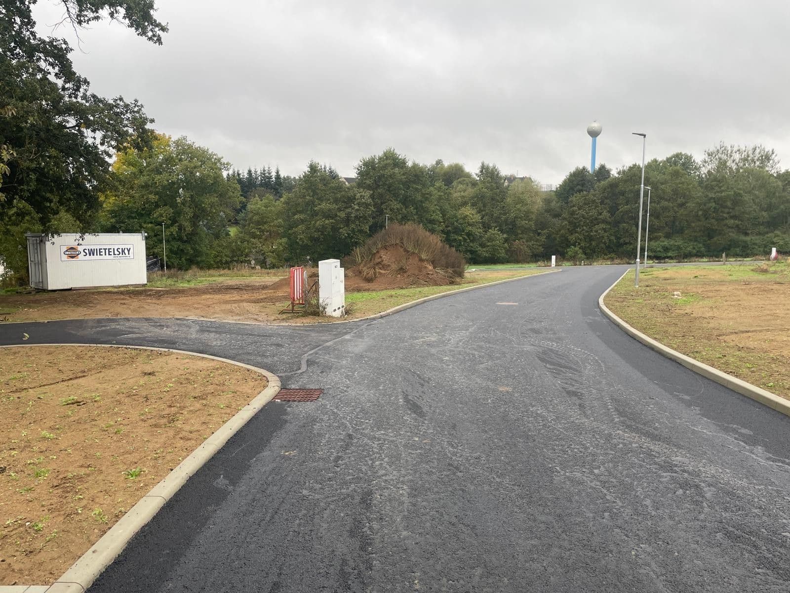 Prodej pozemku 1.993 m², Šebířov, Jihočeský kraj Prodej pozemku 1.993 m², Šebířov, Jihočeský kraj