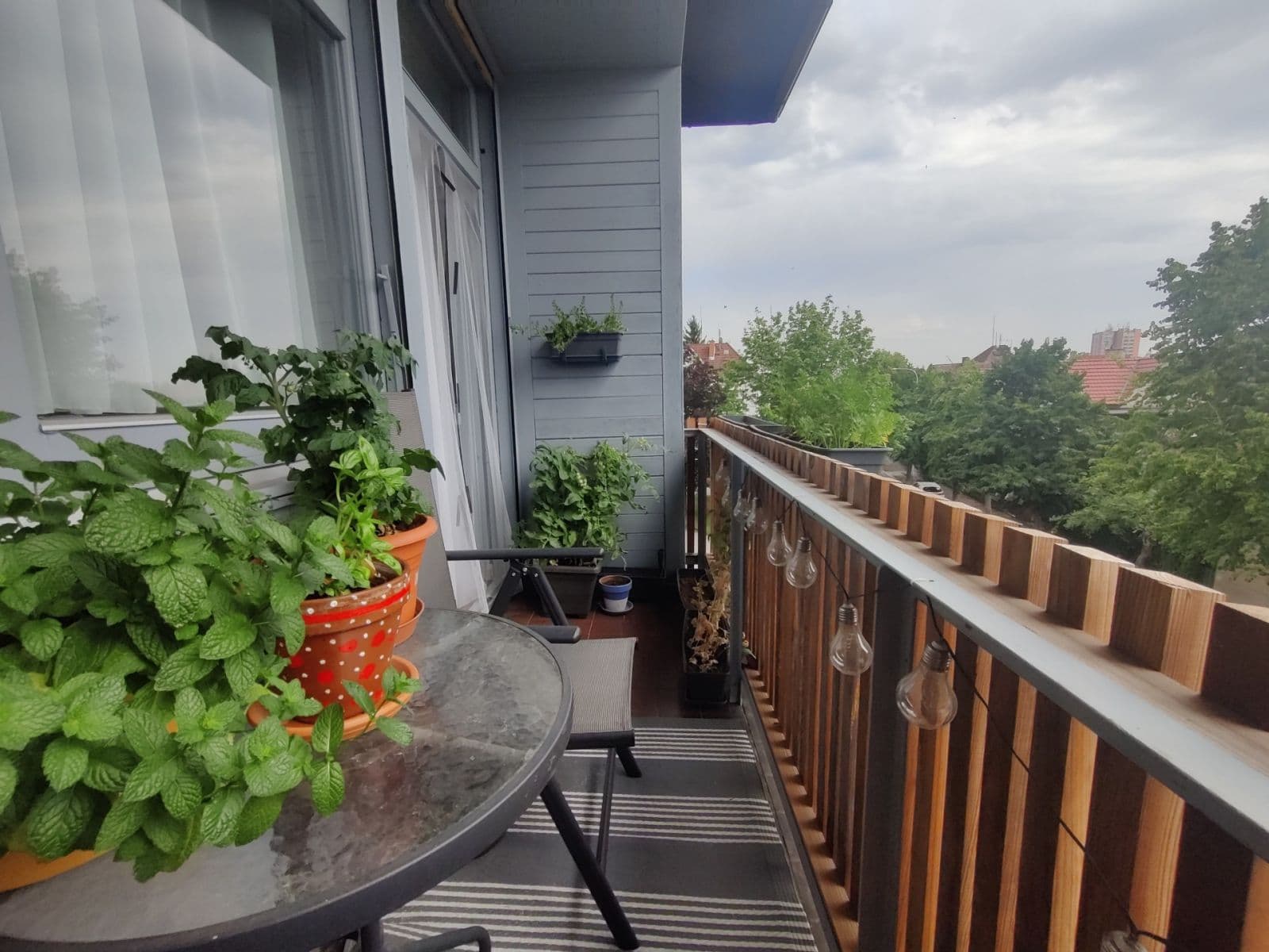 Pronájem bytu 2+kk 58 m², Zborovská, Kolín, Středočeský kraj Pronájem bytu 2+kk 58 m², Zborovská, Kolín, Středočeský kraj