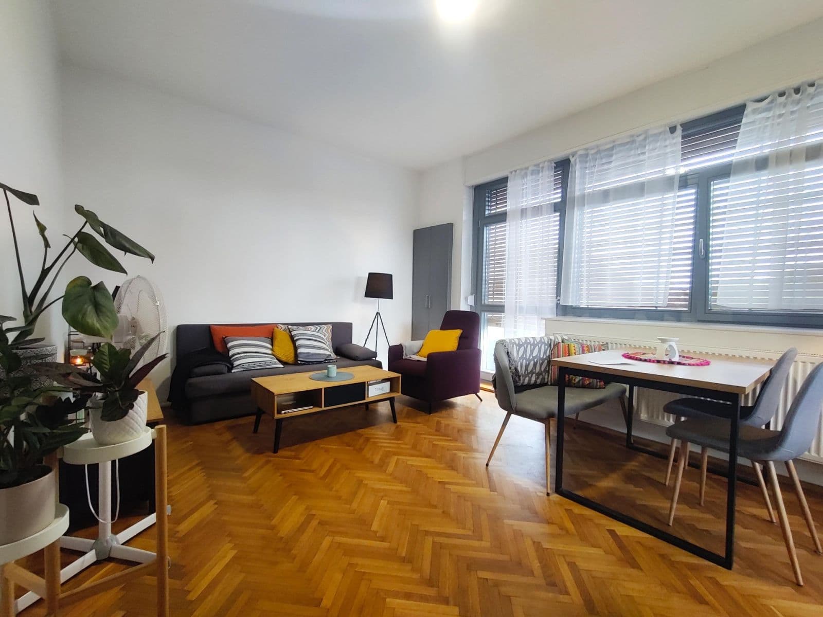 Pronájem bytu 2+kk 58 m², Zborovská, Kolín, Středočeský kraj Pronájem bytu 2+kk 58 m², Zborovská, Kolín, Středočeský kraj