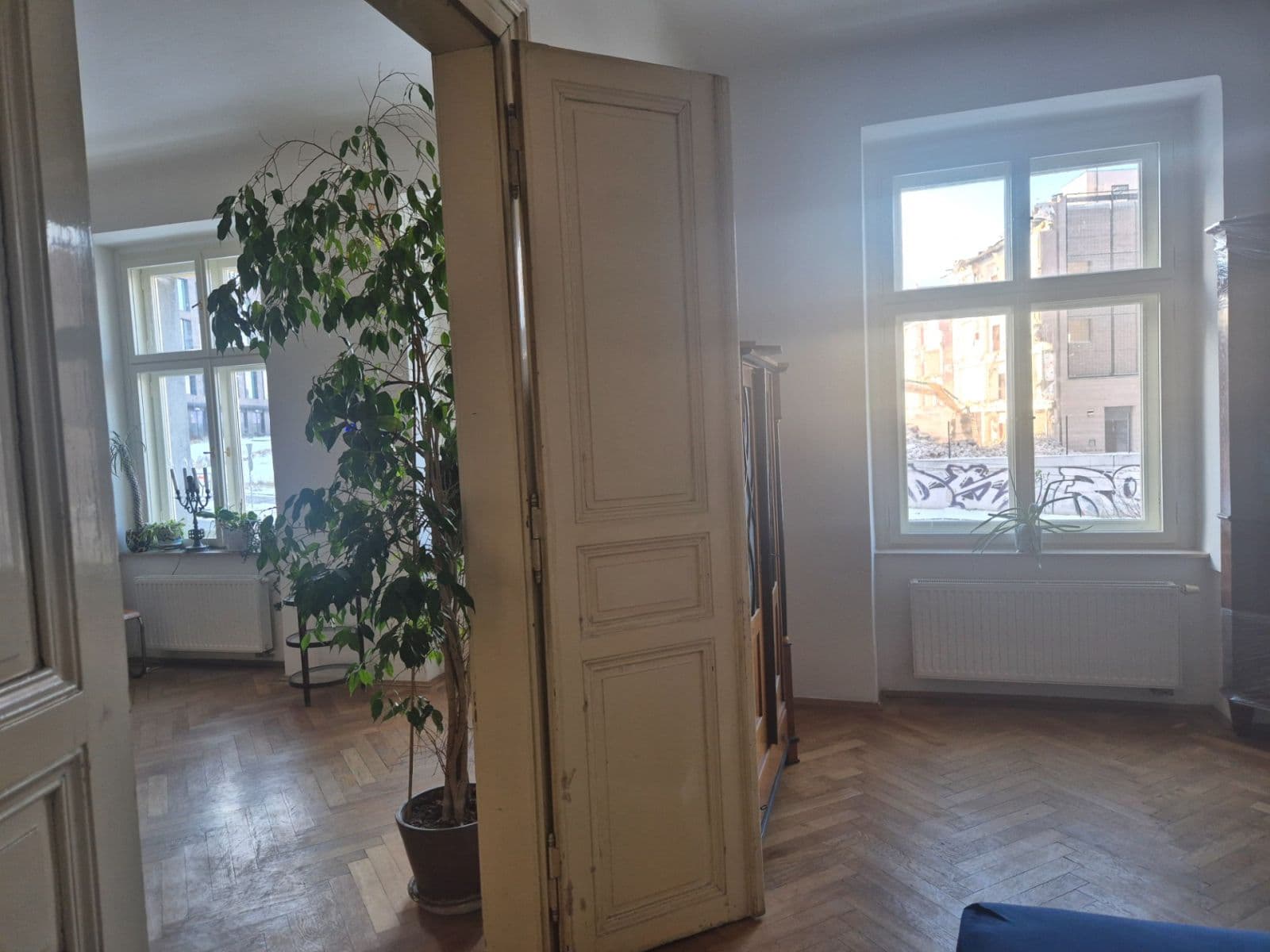 Prodej bytu 3+1 105 m², Seifertova, Praha, Praha Prodej bytu 3+1 105 m², Seifertova, Praha, Praha