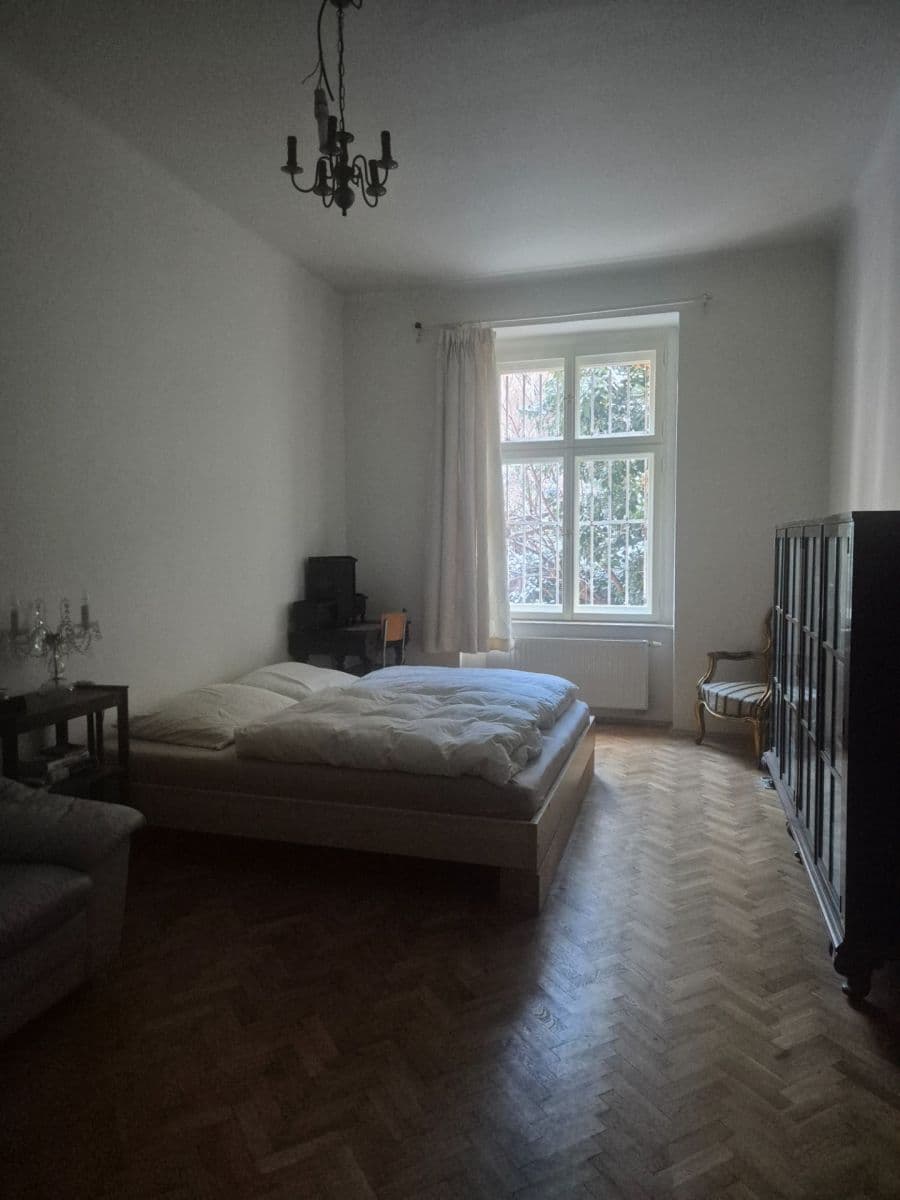 Prodej bytu 3+1 105 m², Seifertova, Praha, Praha Prodej bytu 3+1 105 m², Seifertova, Praha, Praha