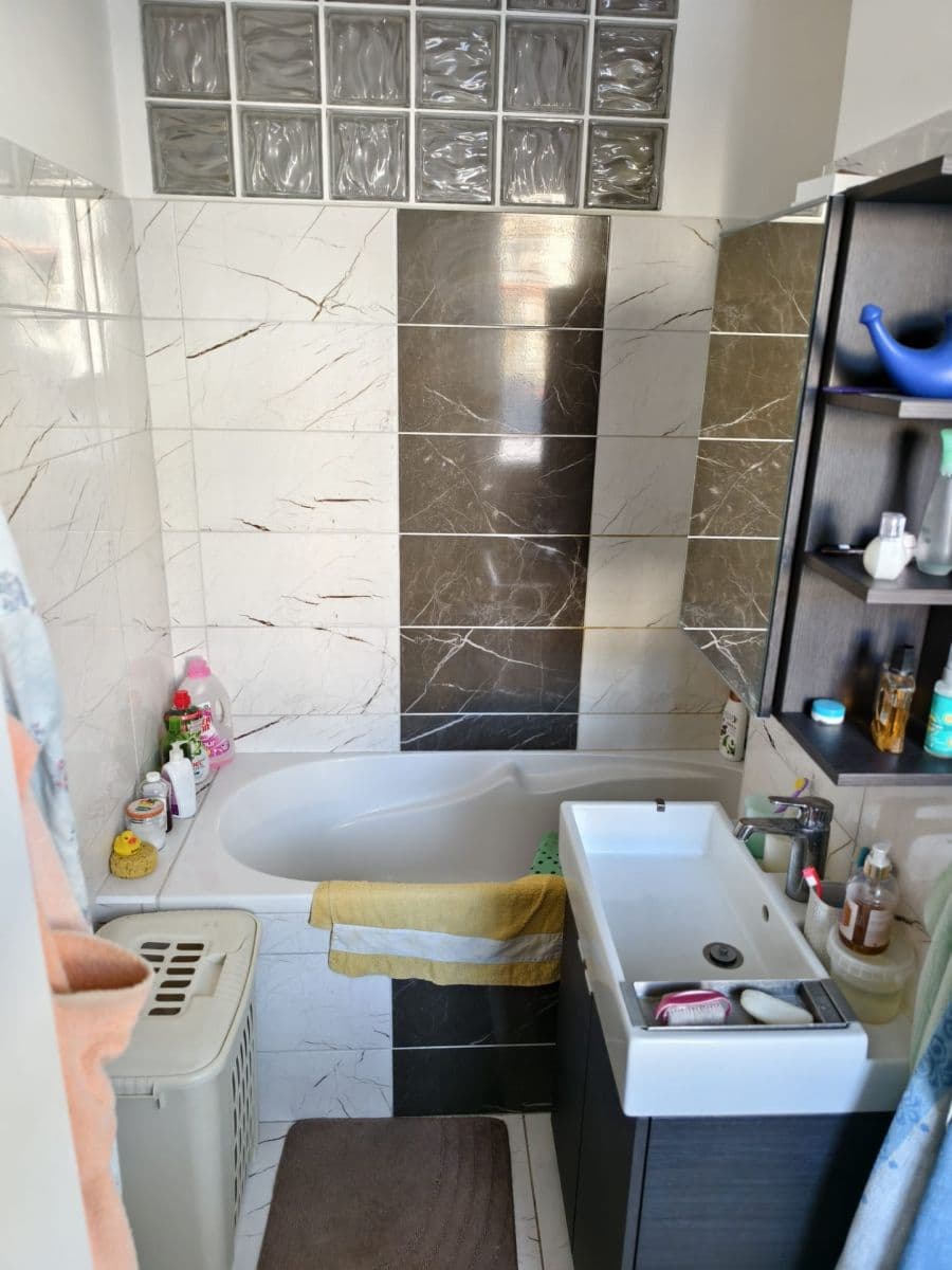 Prodej bytu 3+1 75 m², Husova, Náměšť nad Oslavou, Kraj Vysočina Prodej bytu 3+1 75 m², Husova, Náměšť nad Oslavou, Kraj Vysočina