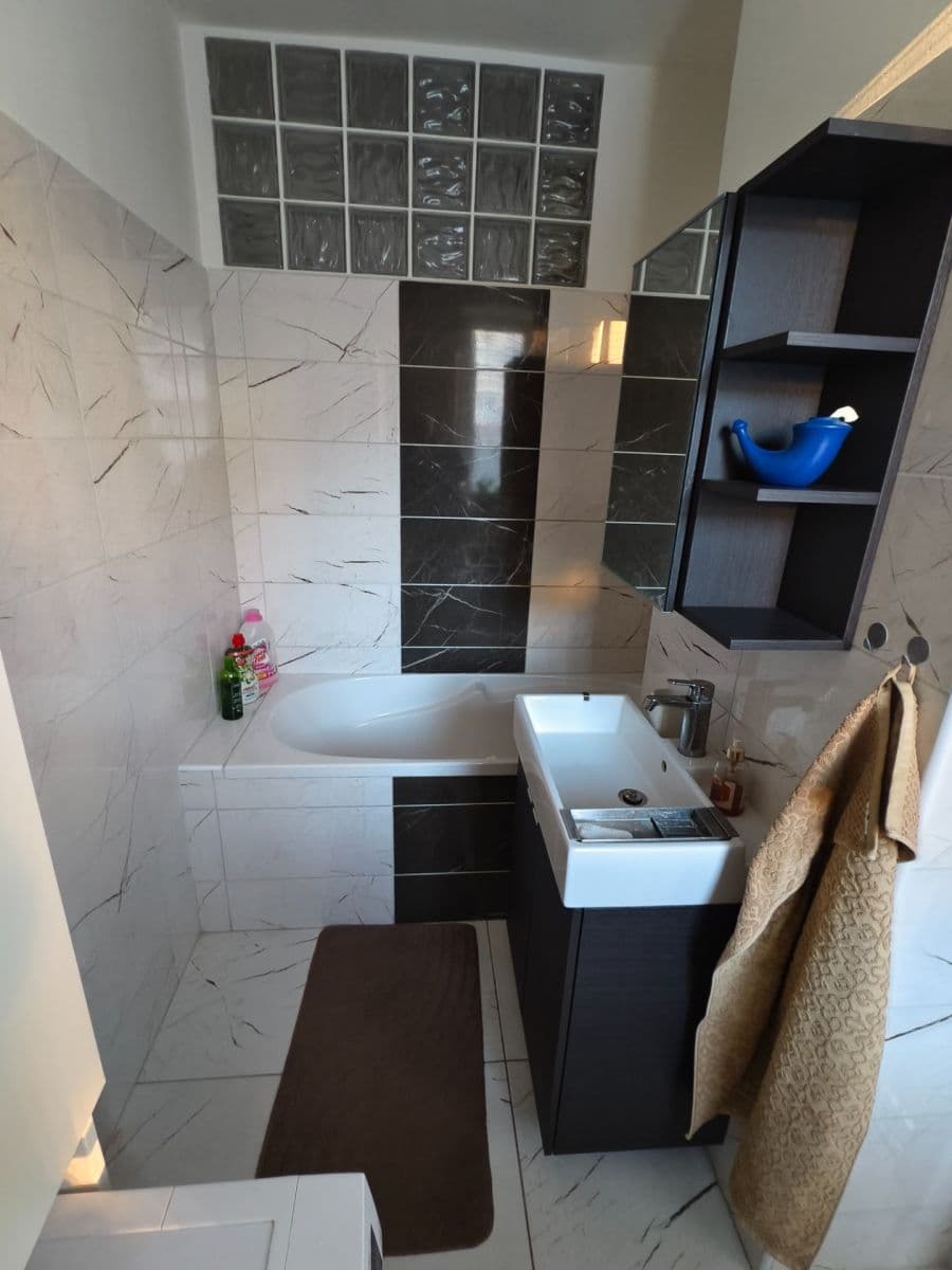 Prodej bytu 3+1 75 m², Husova, Náměšť nad Oslavou, Kraj Vysočina Prodej bytu 3+1 75 m², Husova, Náměšť nad Oslavou, Kraj Vysočina