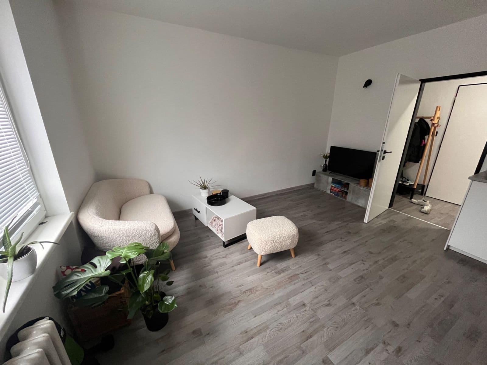 Pronájem bytu 2+kk 40 m², Osvoboditelů, Kopřivnice, Moravskoslezský kraj Pronájem bytu 2+kk 40 m², Osvoboditelů, Kopřivnice, Moravskoslezský kraj