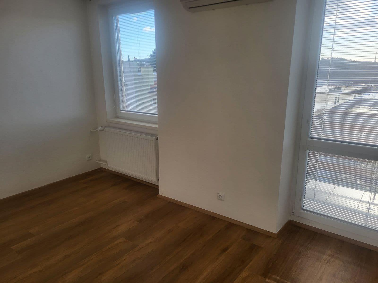 Pronájem bytu 3+kk 62 m², Lipová, Brno, Jihomoravský kraj Pronájem bytu 3+kk 62 m², Lipová, Brno, Jihomoravský kraj