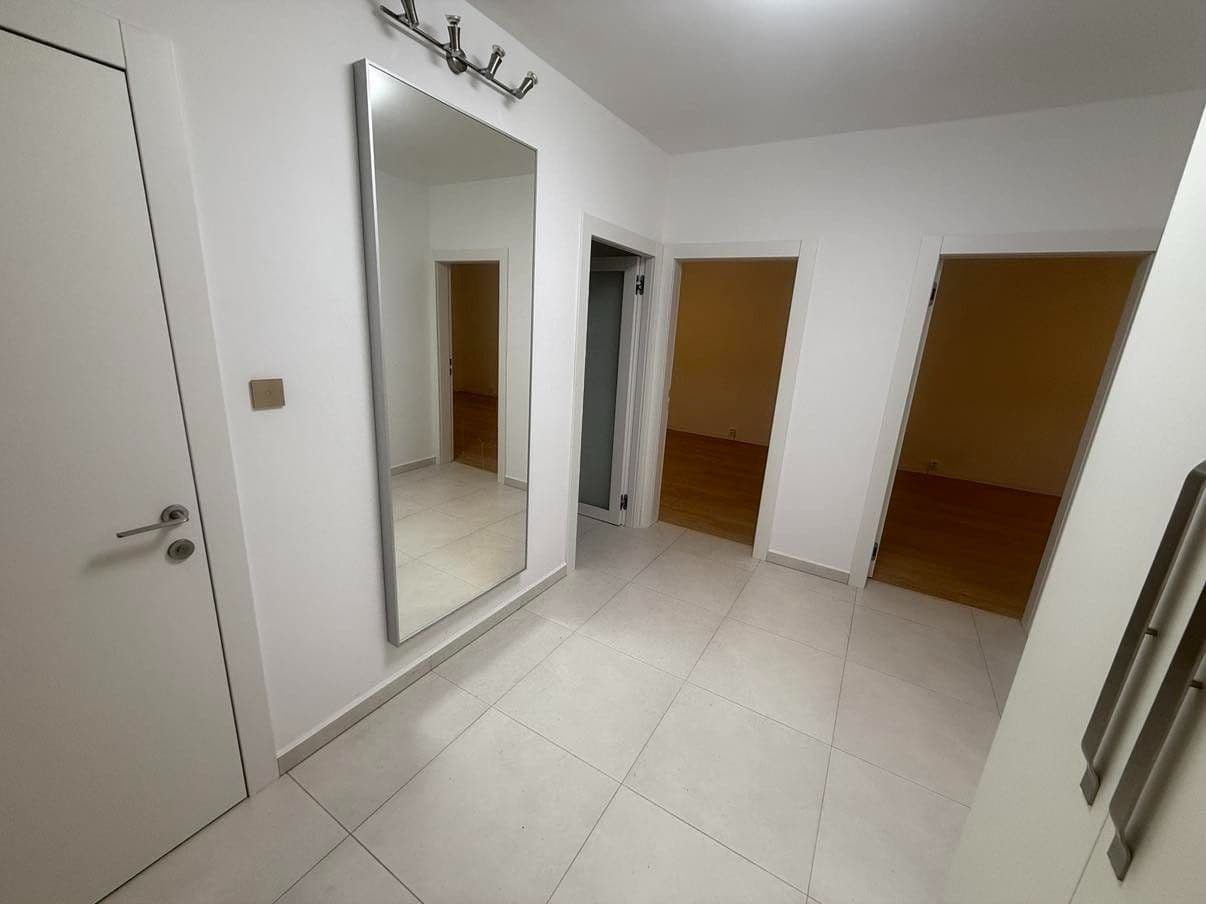 Pronájem bytu 3+1 82 m², Vejrostova, Brno, Jihomoravský kraj Pronájem bytu 3+1 82 m², Vejrostova, Brno, Jihomoravský kraj