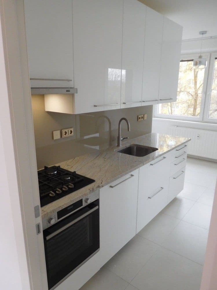 Pronájem bytu 3+1 82 m², Vejrostova, Brno, Jihomoravský kraj Pronájem bytu 3+1 82 m², Vejrostova, Brno, Jihomoravský kraj