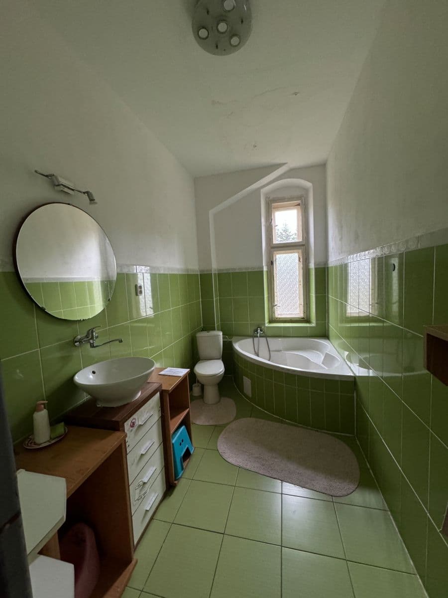 Prodej domu 1.148 m², pozemek 7.869 m², Nové Hamry, Karlovarský kraj Prodej domu 1.148 m², pozemek 7.869 m², Nové Hamry, Karlovarský kraj