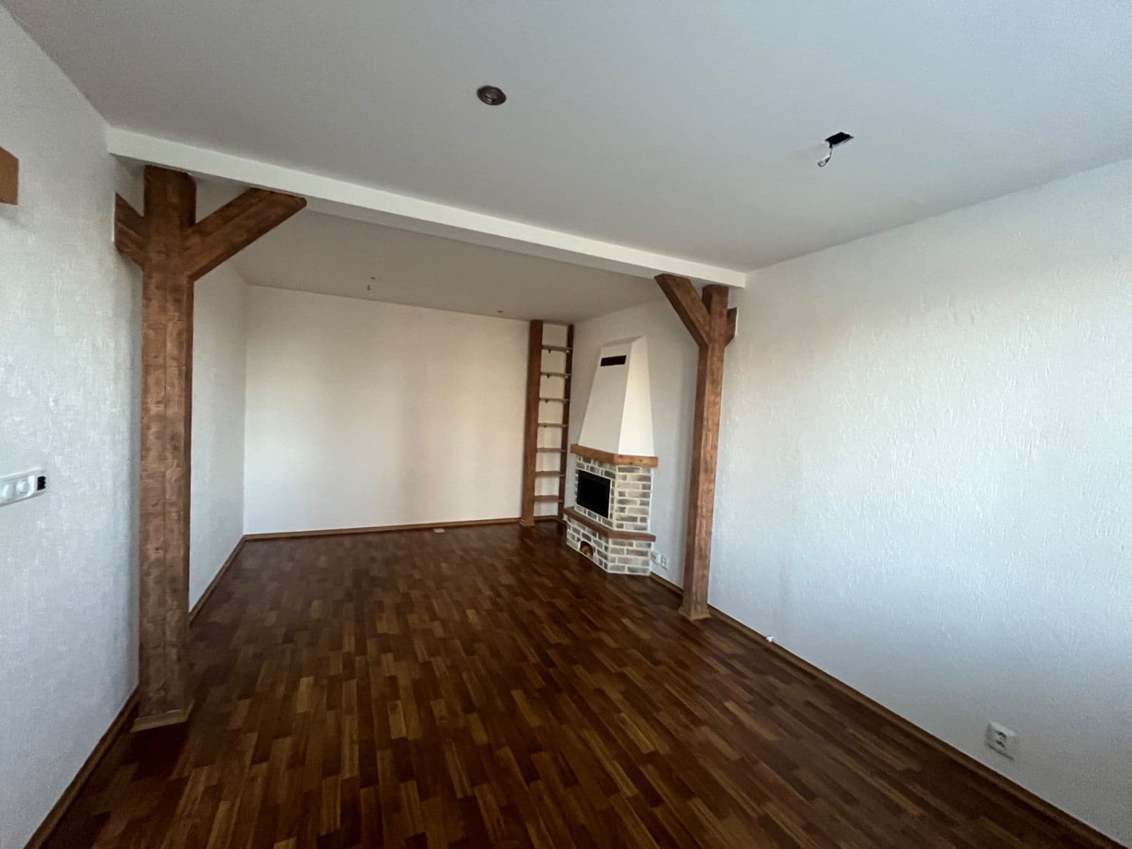 Pronájem bytu 3+1 60 m², Čermákova, Plzeň, Plzeňský kraj Pronájem bytu 3+1 60 m², Čermákova, Plzeň, Plzeňský kraj