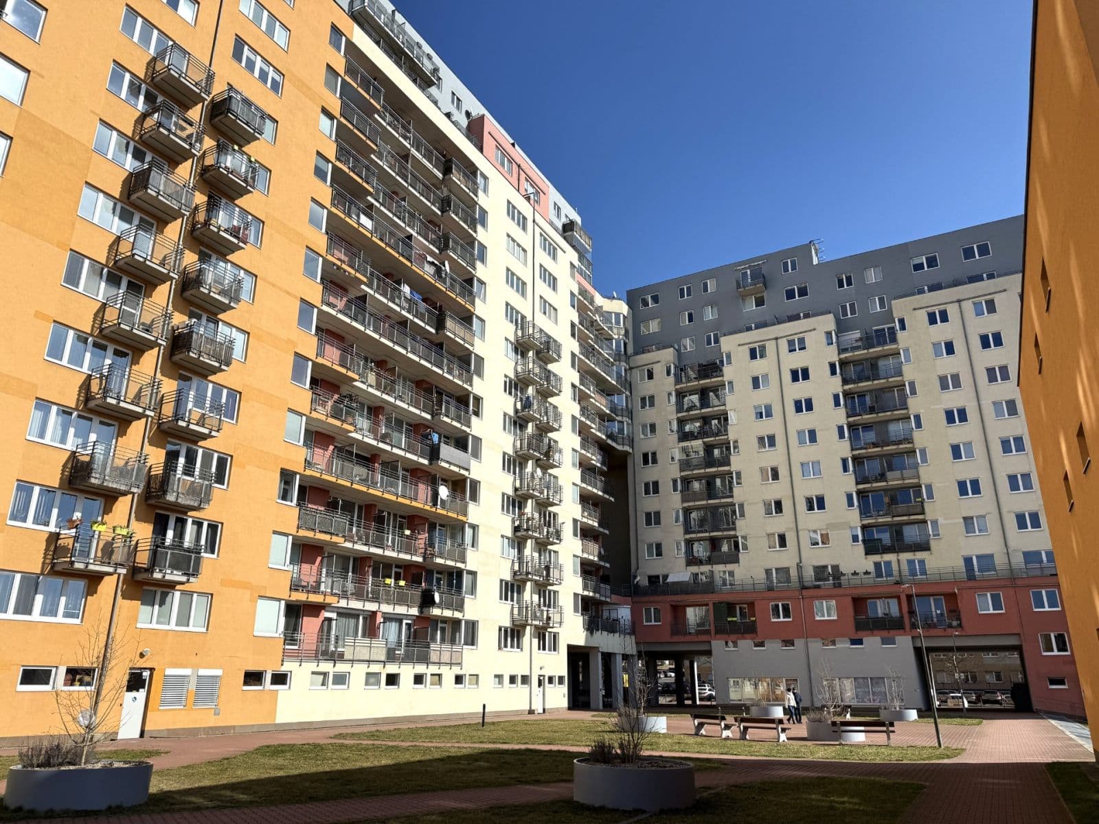 Prodej bytu 1+kk 39 m², Hnězdenská, Praha, Praha Prodej bytu 1+kk 39 m², Hnězdenská, Praha, Praha