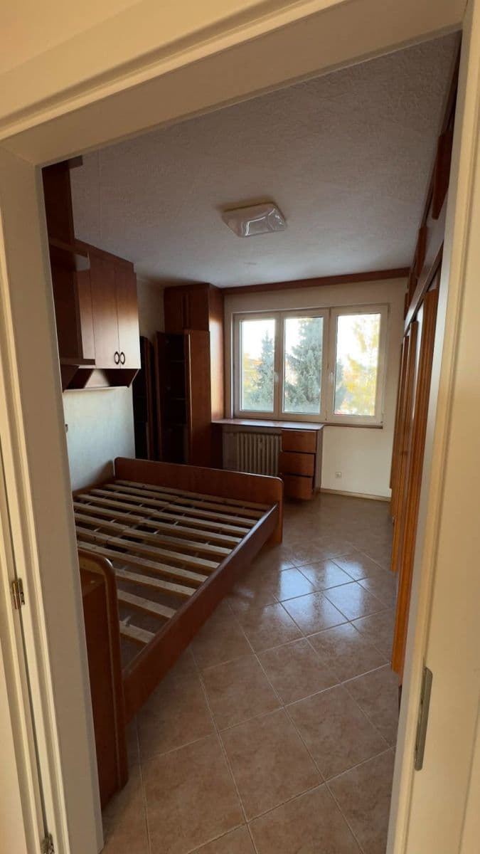 Pronájem bytu 3+1 75 m², Želatovská, Přerov, Olomoucký kraj Pronájem bytu 3+1 75 m², Želatovská, Přerov, Olomoucký kraj