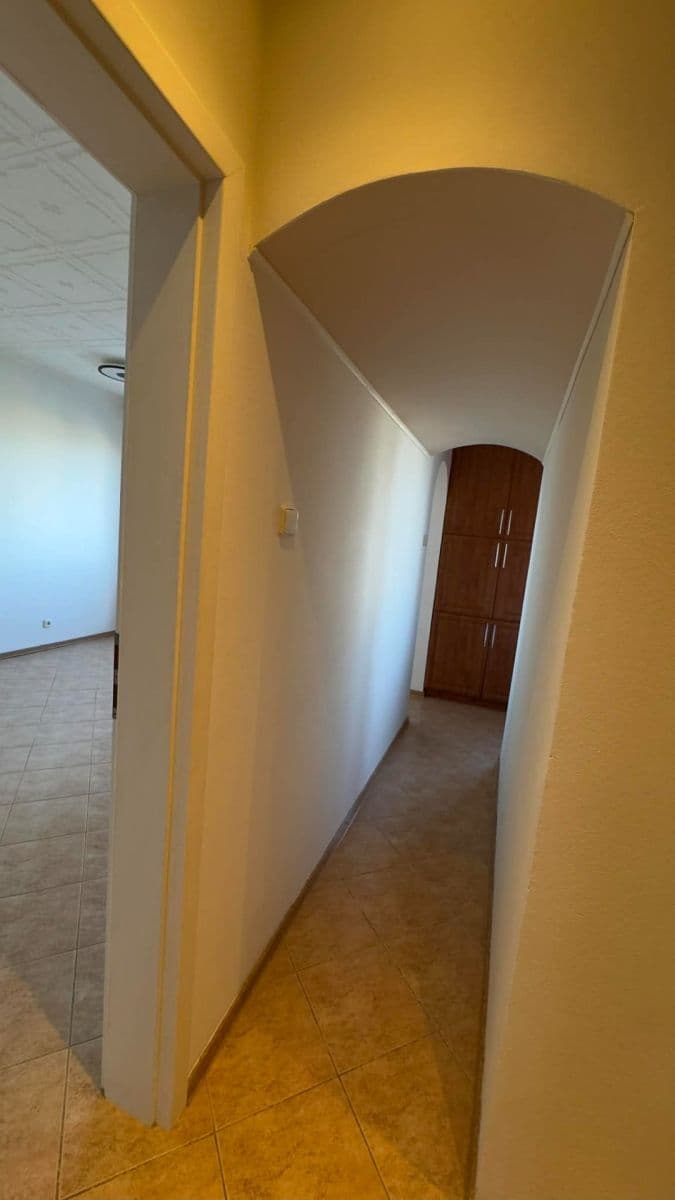 Pronájem bytu 3+1 75 m², Želatovská, Přerov, Olomoucký kraj Pronájem bytu 3+1 75 m², Želatovská, Přerov, Olomoucký kraj