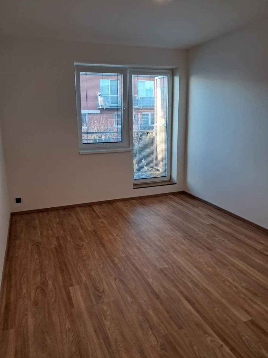 Pronájem bytu 2+kk 50 m², Křehlíkova, Brno, Jihomoravský kraj Pronájem bytu 2+kk 50 m², Křehlíkova, Brno, Jihomoravský kraj