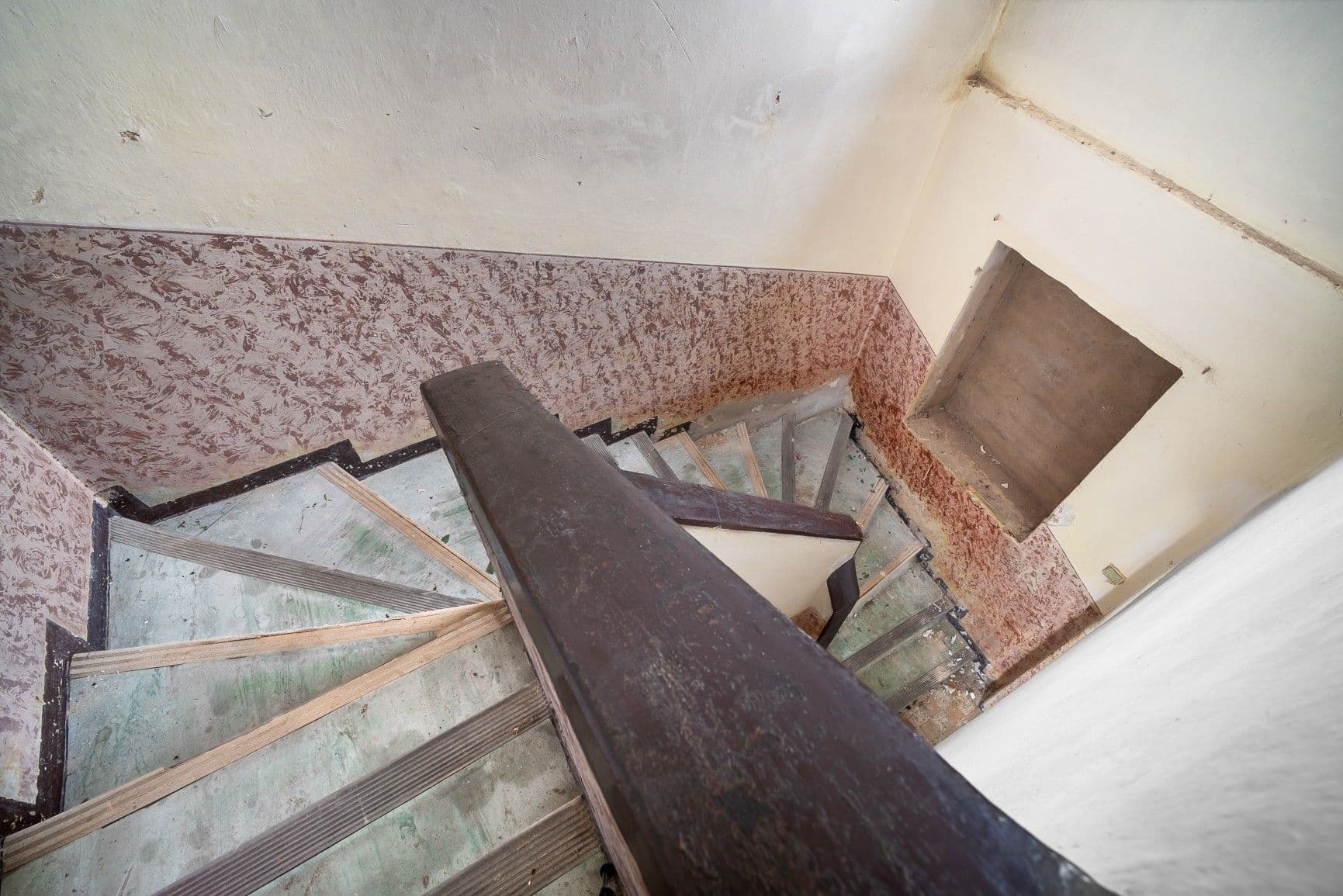 Prodej domu 219 m², pozemek 1.275 m², Podhájí, Moravský Písek, Jihomoravský kraj Prodej domu 219 m², pozemek 1.275 m², Podhájí, Moravský Písek, Jihomoravský kraj