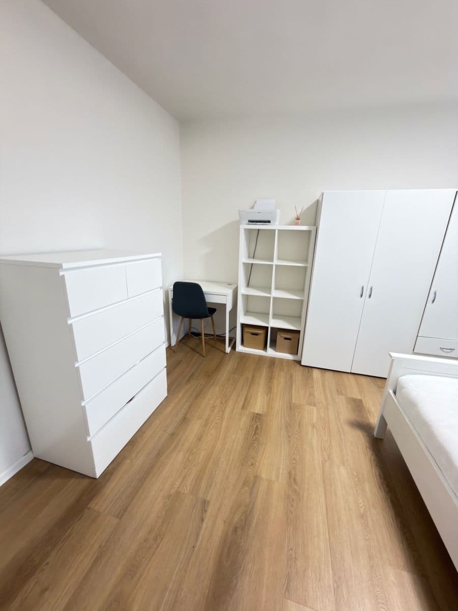 Pronájem bytu 2+1 56 m², nám. Míru, Blansko, Jihomoravský kraj Pronájem bytu 2+1 56 m², nám. Míru, Blansko, Jihomoravský kraj