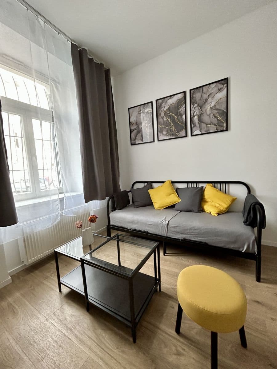 Pronájem bytu 53 m², Na Plzeňce, Praha, Praha Pronájem bytu 53 m², Na Plzeňce, Praha, Praha