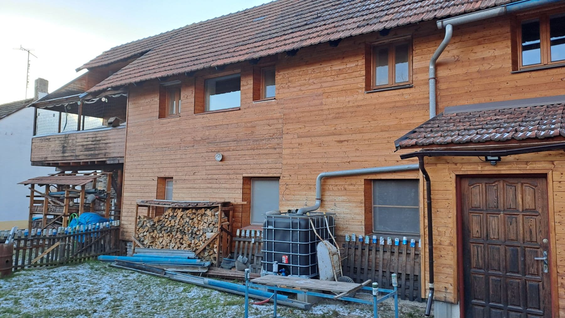 Pronájem chaty, chalupy 140 m², pozemek 300 m², Karlovarská, Kněževes, Středočeský kraj Pronájem chaty, chalupy 140 m², pozemek 300 m², Karlovarská, Kněževes, Středočeský kraj