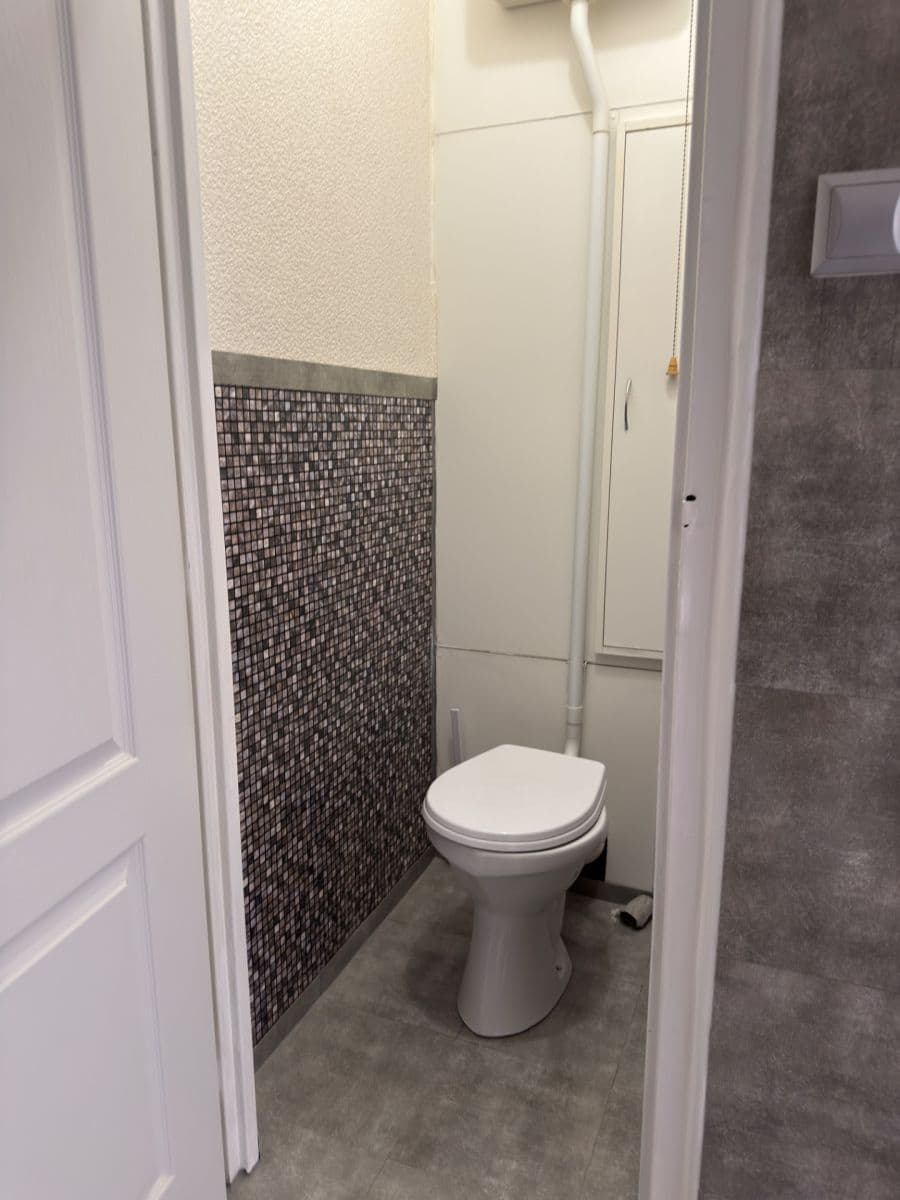 Pronájem bytu 3+1 70 m², Budovatelů, Kadaň, Ústecký kraj Pronájem bytu 3+1 70 m², Budovatelů, Kadaň, Ústecký kraj