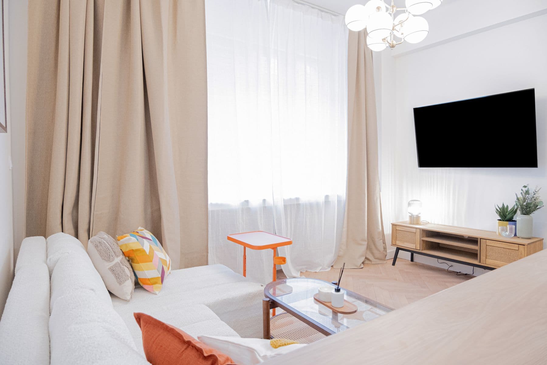 Pronájem bytu 79 m², Ostrovní, Praha, Praha Pronájem bytu 79 m², Ostrovní, Praha, Praha