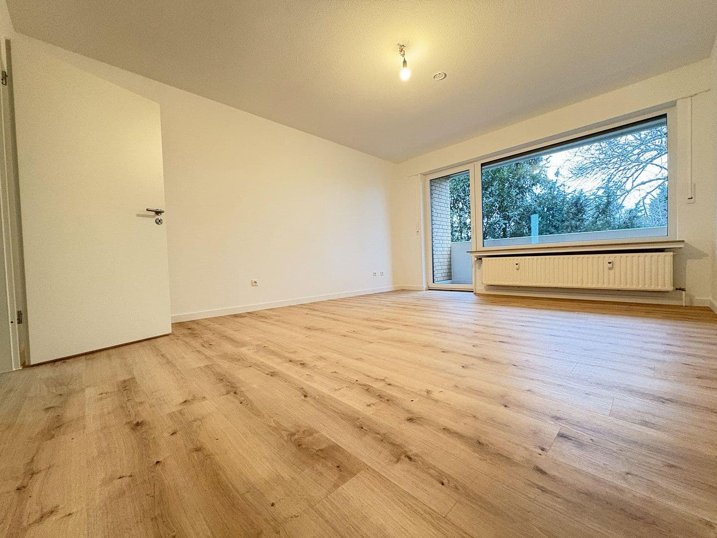 Prodej bytu 1+1 39 m², Mitteldamm, Minden, Severní Porýní-Vestfálsko Prodej bytu 1+1 39 m², Mitteldamm, Minden, Severní Porýní-Vestfálsko