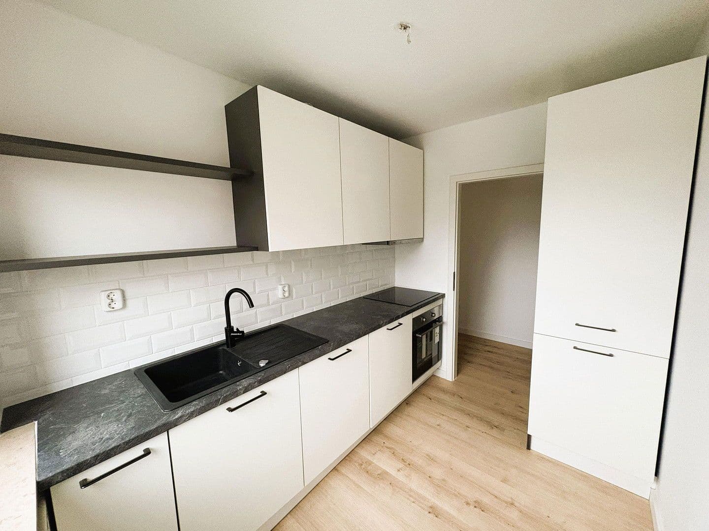 Prodej bytu 1+1 39 m², Mitteldamm, Minden, Severní Porýní-Vestfálsko Prodej bytu 1+1 39 m², Mitteldamm, Minden, Severní Porýní-Vestfálsko
