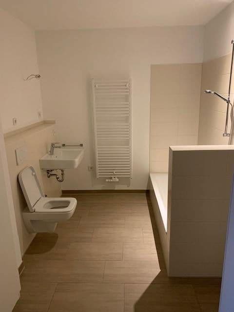 Pronájem bytu 2+1 79 m², Salinenstraße 5, Stade, Dolní Sasko Pronájem bytu 2+1 79 m², Salinenstraße 5, Stade, Dolní Sasko