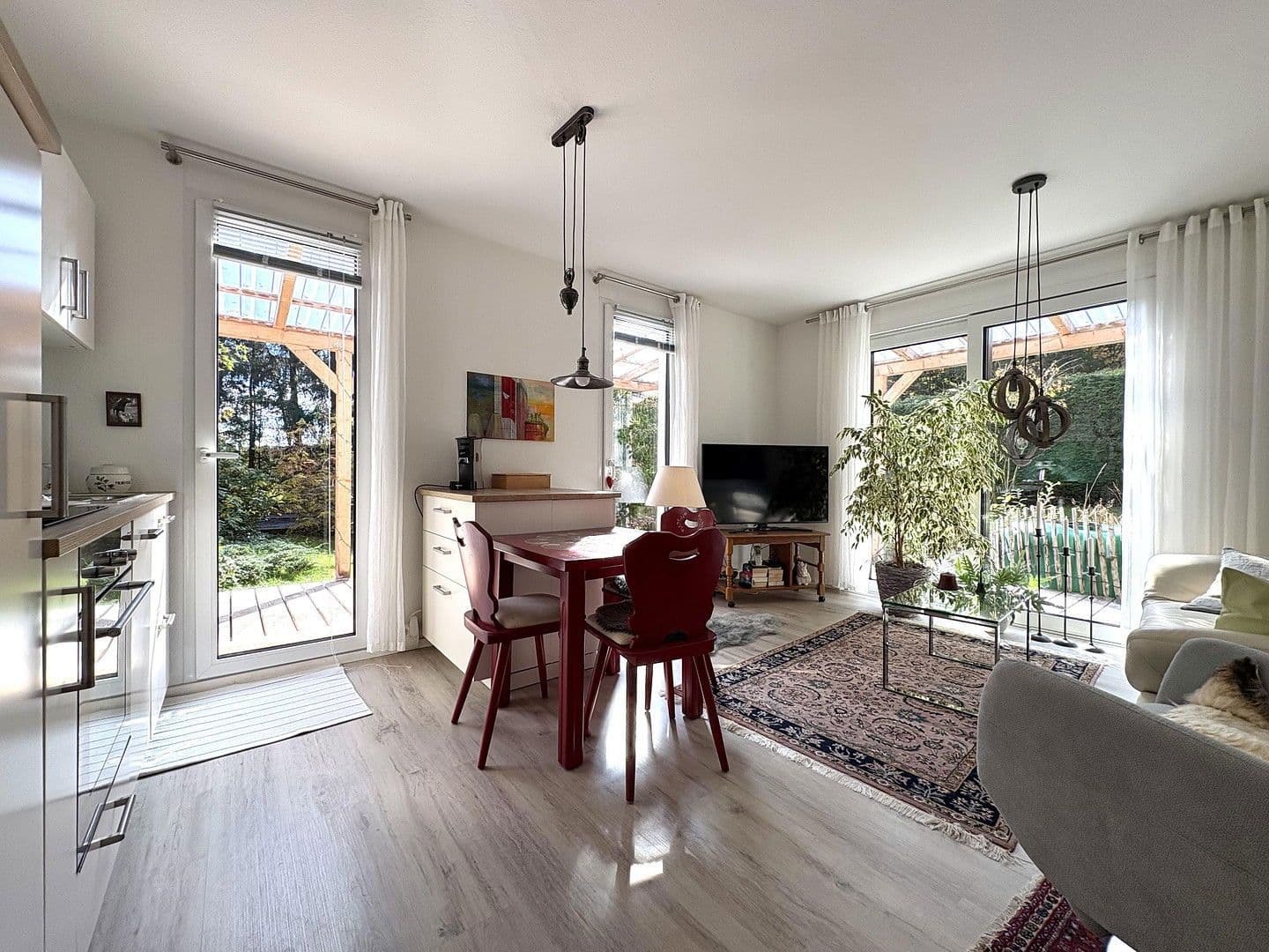 Prodej domu 162 m², pozemek 3.600 m², Grebenhain, Hessen Prodej domu 162 m², pozemek 3.600 m², Grebenhain, Hessen