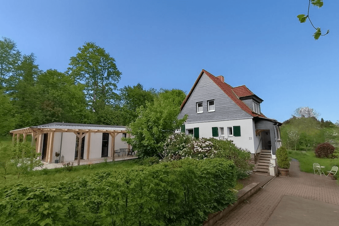 Prodej domu 162 m², pozemek 3.600 m², Grebenhain, Hessen Prodej domu 162 m², pozemek 3.600 m², Grebenhain, Hessen