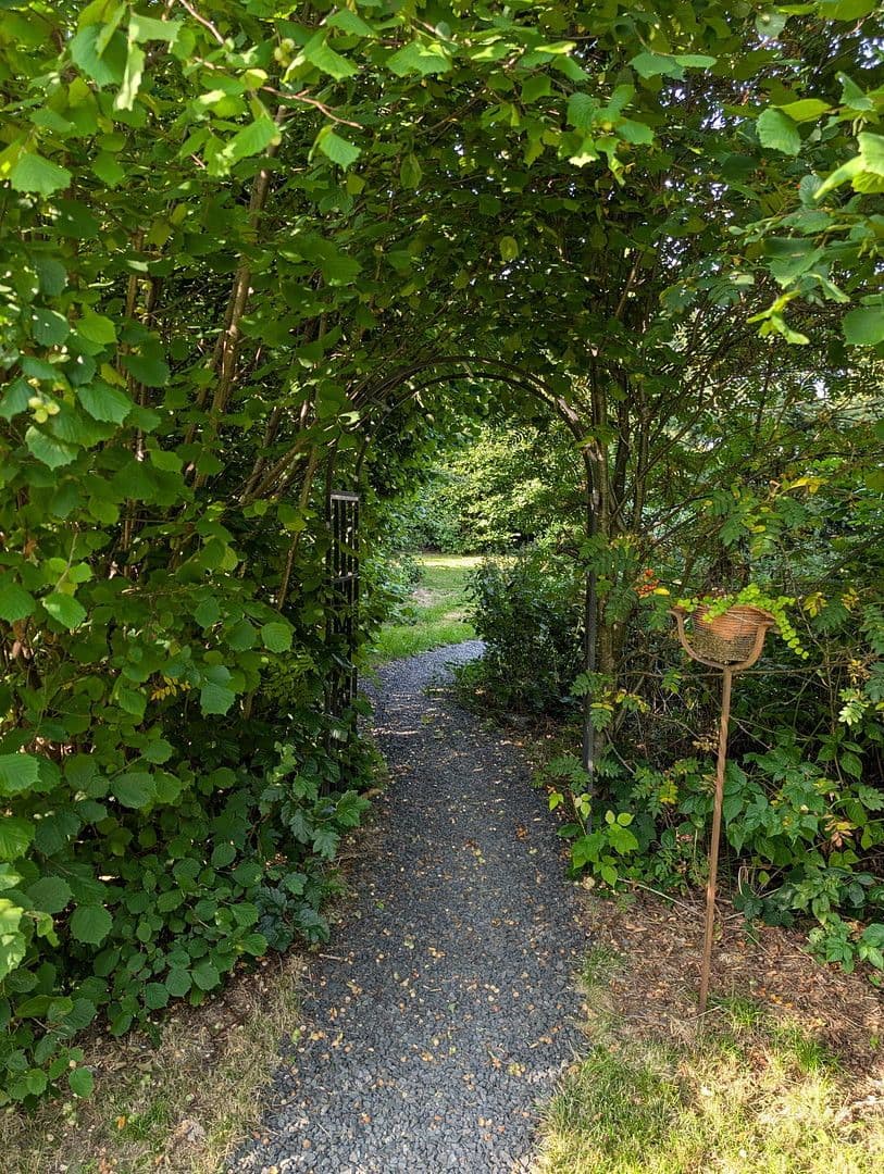 Prodej domu 162 m², pozemek 3.600 m², Grebenhain, Hessen Prodej domu 162 m², pozemek 3.600 m², Grebenhain, Hessen