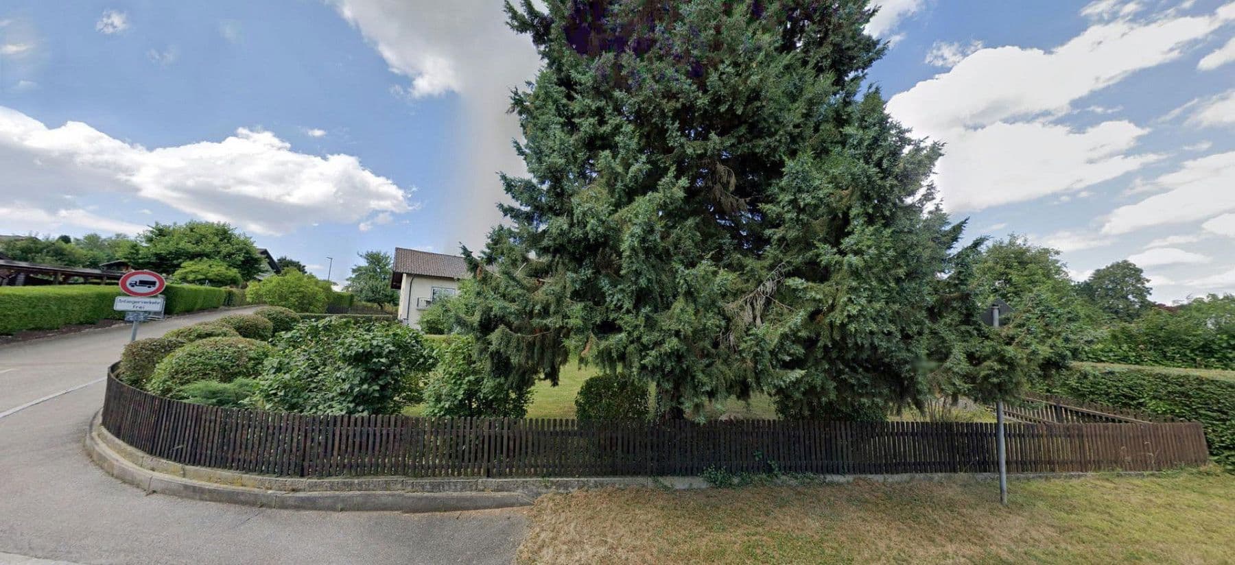 Prodej domu 127 m², pozemek 1.229 m², Ruhstorf a.d.Rott, Bavorsko Prodej domu 127 m², pozemek 1.229 m², Ruhstorf a.d.Rott, Bavorsko