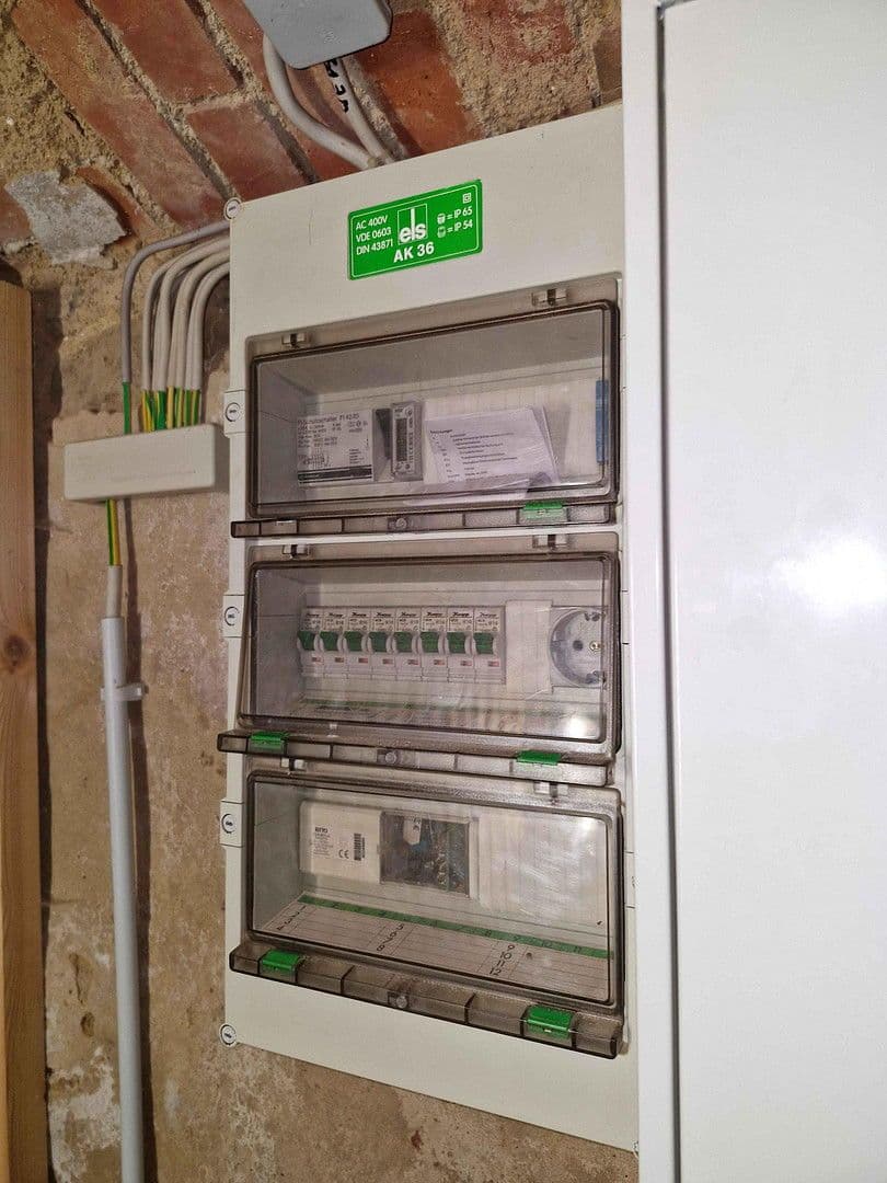 Prodej domu 258 m², pozemek 214 m², Max-Planck-Straße 3, Gera, Durynsko Prodej domu 258 m², pozemek 214 m², Max-Planck-Straße 3, Gera, Durynsko