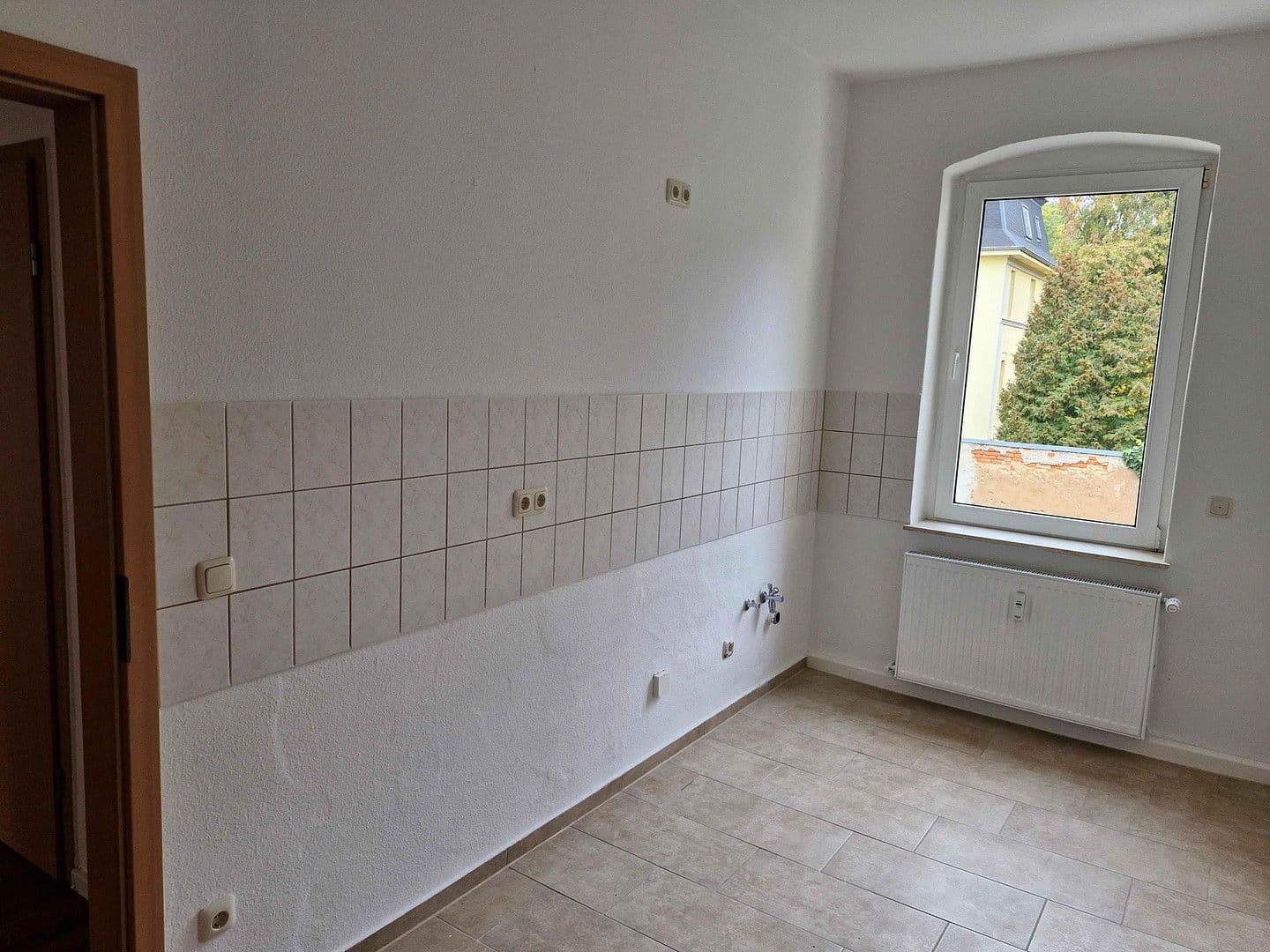 Prodej domu 258 m², pozemek 214 m², Max-Planck-Straße 3, Gera, Durynsko Prodej domu 258 m², pozemek 214 m², Max-Planck-Straße 3, Gera, Durynsko