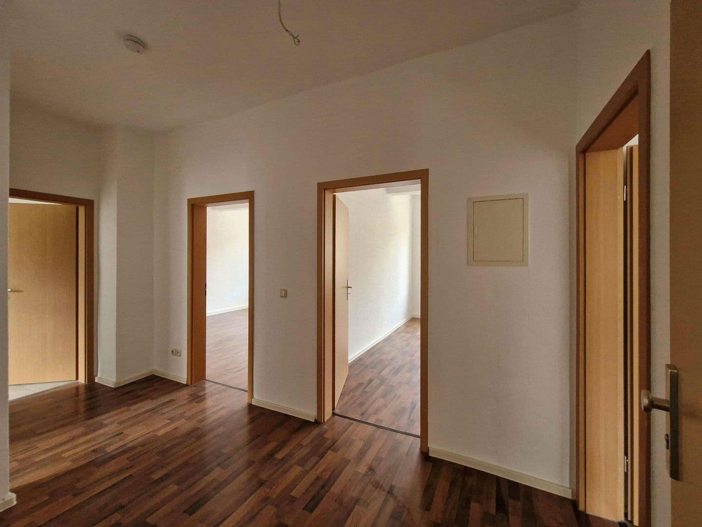 Prodej domu 258 m², pozemek 214 m², Max-Planck-Straße 3, Gera, Durynsko Prodej domu 258 m², pozemek 214 m², Max-Planck-Straße 3, Gera, Durynsko