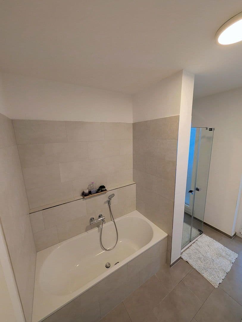 Pronájem bytu 4+kk 109 m², Heubnerweg 7a, Berlin, Berlín Pronájem bytu 4+kk 109 m², Heubnerweg 7a, Berlin, Berlín