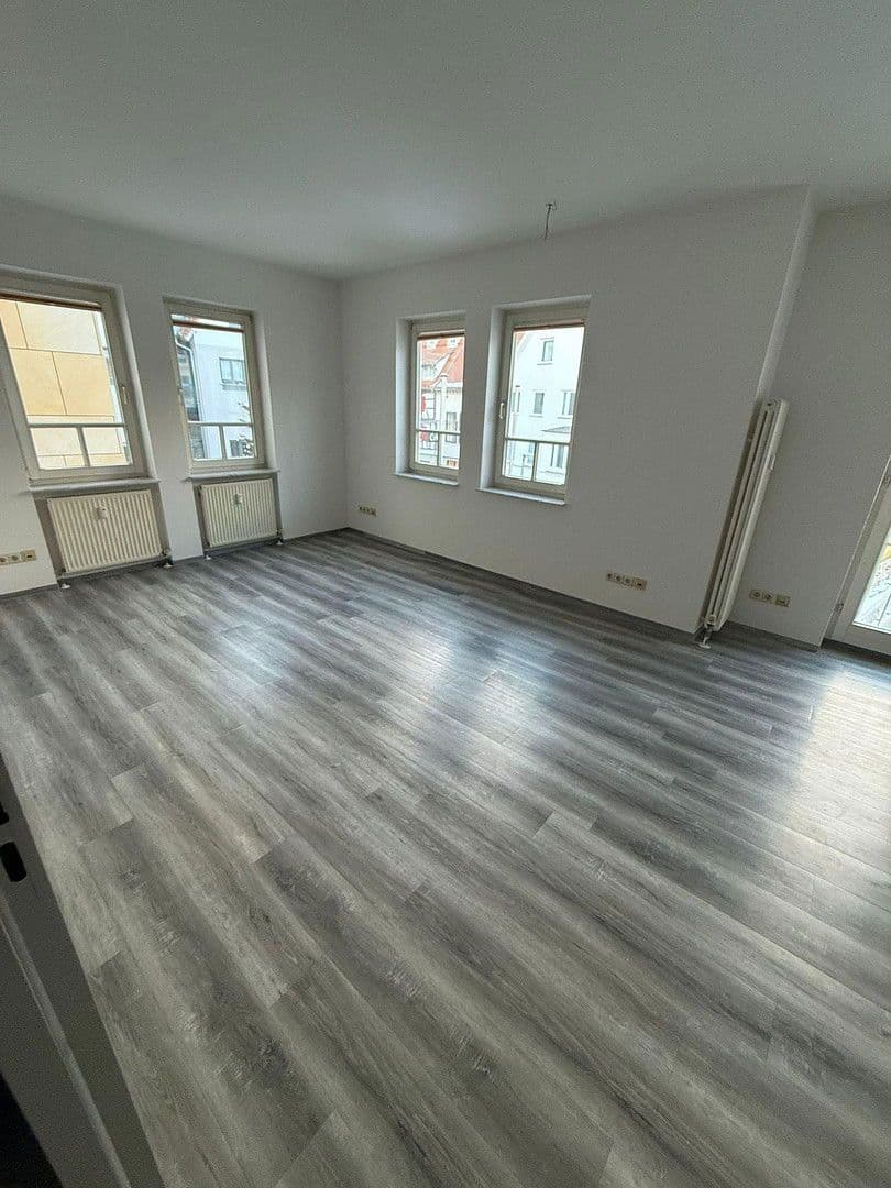 Pronájem bytu 3+1 90 m², Schwabstraße 6, Sigmaringen, Bádensko-Württembersko Pronájem bytu 3+1 90 m², Schwabstraße 6, Sigmaringen, Bádensko-Württembersko